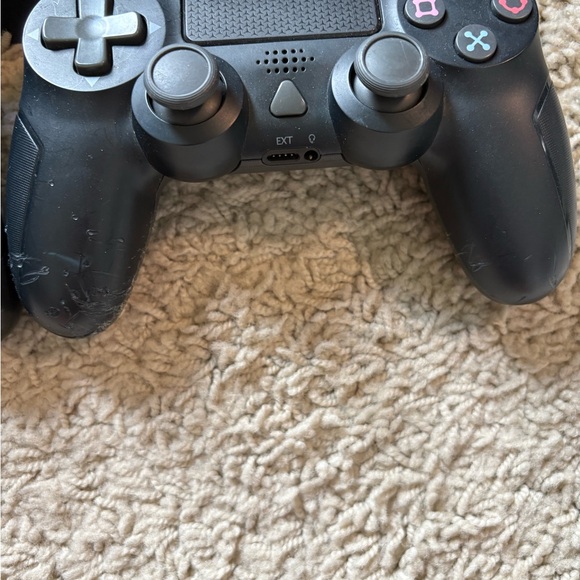 Sony PlayStation 4 500GB Gaming Console with 2 OEM Controller Black‎ WORKS Read✅ - Picture 4 of 8